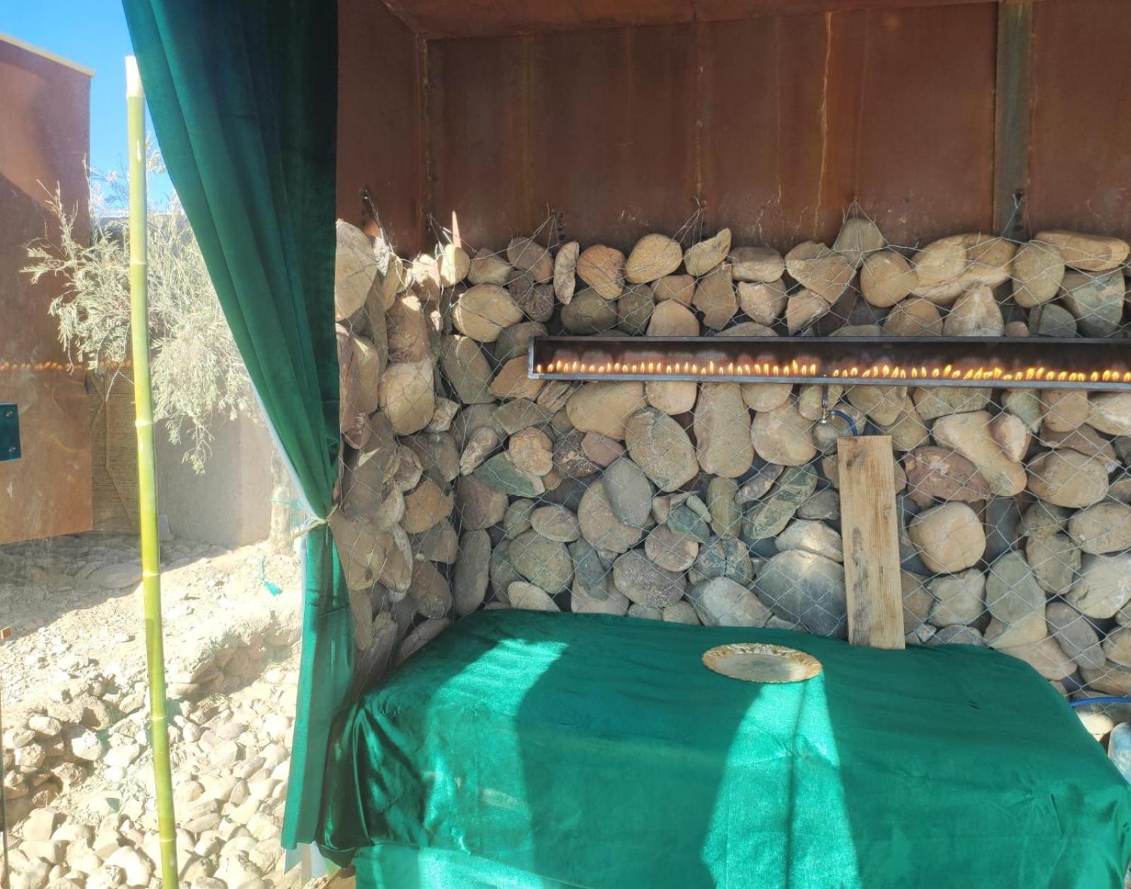 Revolution Stone Cliff Eco Resort Agafay Exterior photo